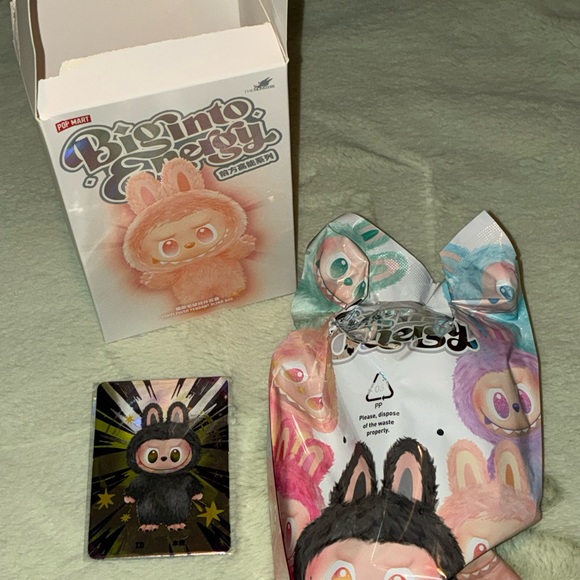Big Into Energy - CONFIRMED SECRET LABUBU DOLL ( BOX OPENED/ PACKAGE SEALED ) - Picture 7 of 7